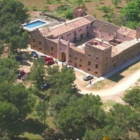 Castillo Con Piscina En Plena Sierra Calderona Segorbe Kültér fotó