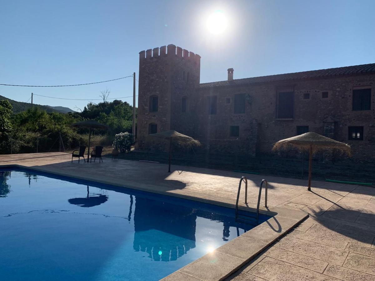 Castillo Con Piscina En Plena Sierra Calderona Segorbe Kültér fotó