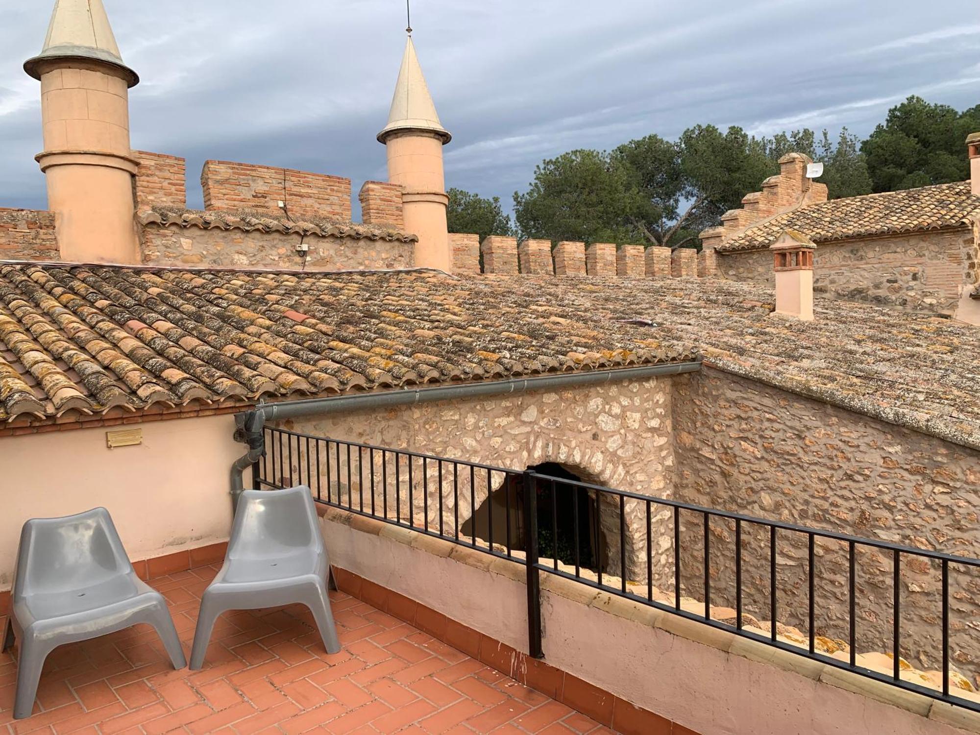 Castillo Con Piscina En Plena Sierra Calderona Segorbe Kültér fotó