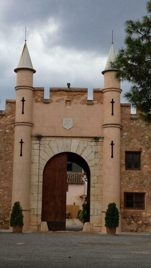 Castillo Con Piscina En Plena Sierra Calderona Segorbe Kültér fotó